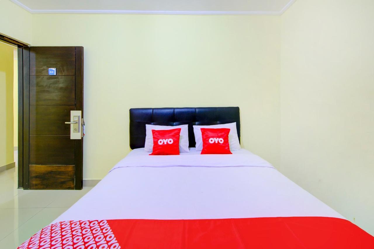 Oyo 3791 Hotel Kja Тегал Экстерьер фото